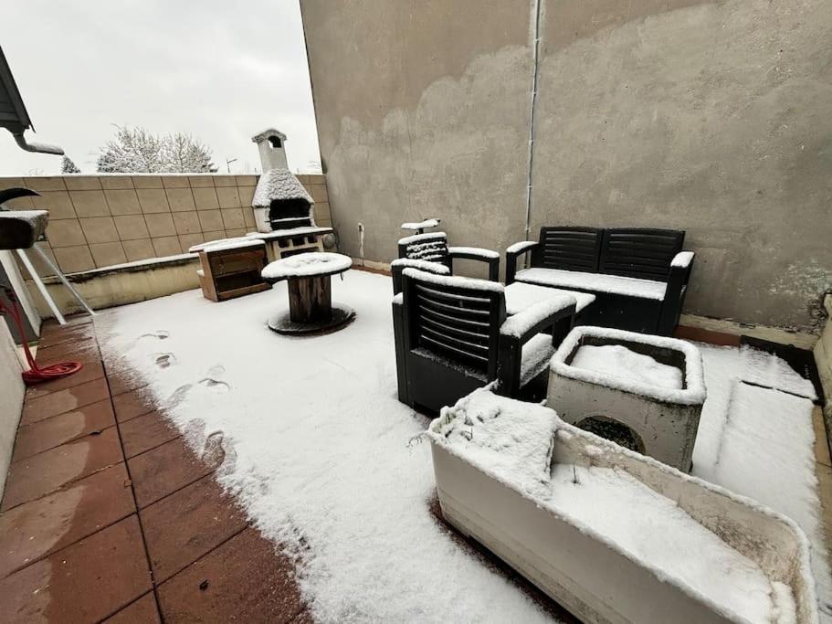 Mini-Loft, Terrasse 24M2, Internet Haut-Debit, Garage Prive Et Place De Parking Audincourt Exterior photo